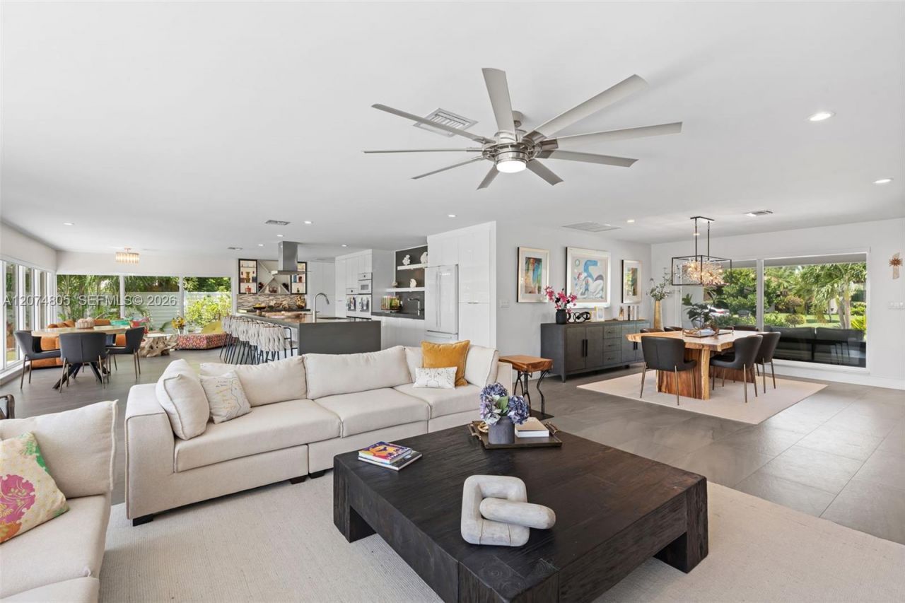 2812 NE 28th St , Fort Lauderdale, FL 33306 Photo