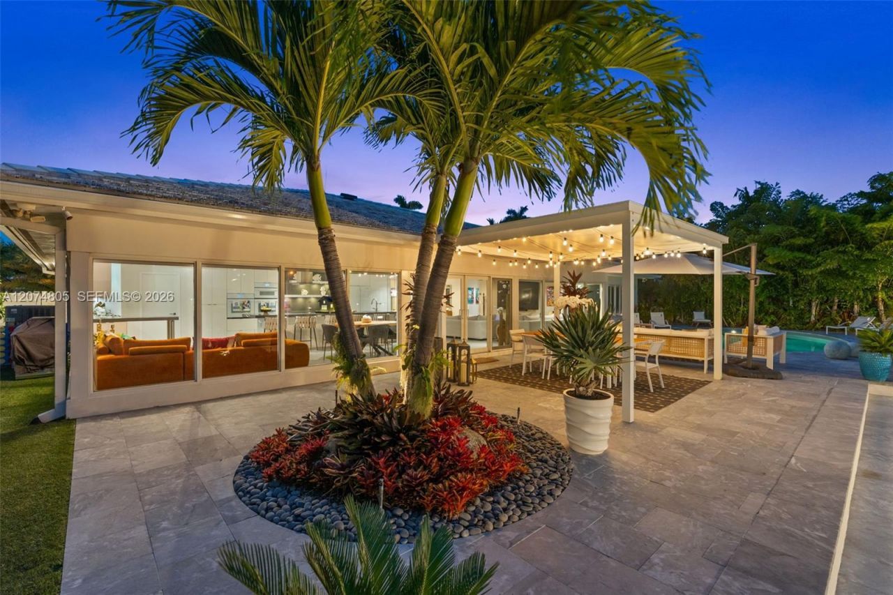 2812 NE 28th St , Fort Lauderdale, FL 33306 Photo