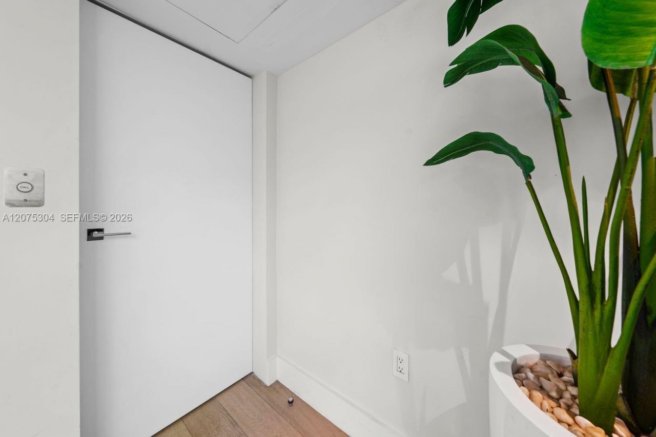234 Washington Ave , Unit A, Miami Beach, FL 33139 Photo