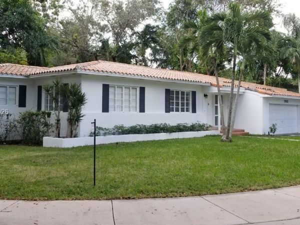 Unit -, Coral Gables, FL 33143