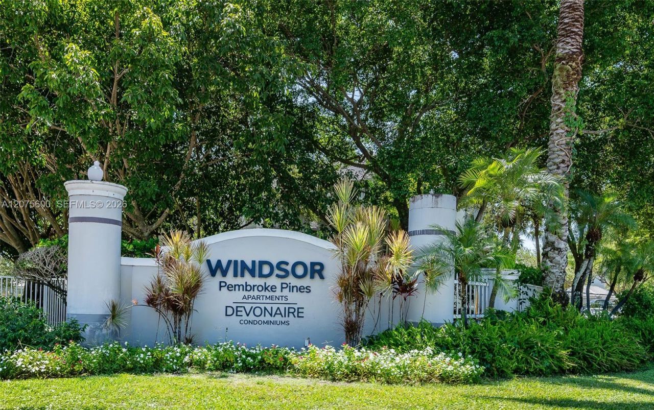 11145 SW 6th St, Unit 302, Pembroke Pines, FL 33025 Photo