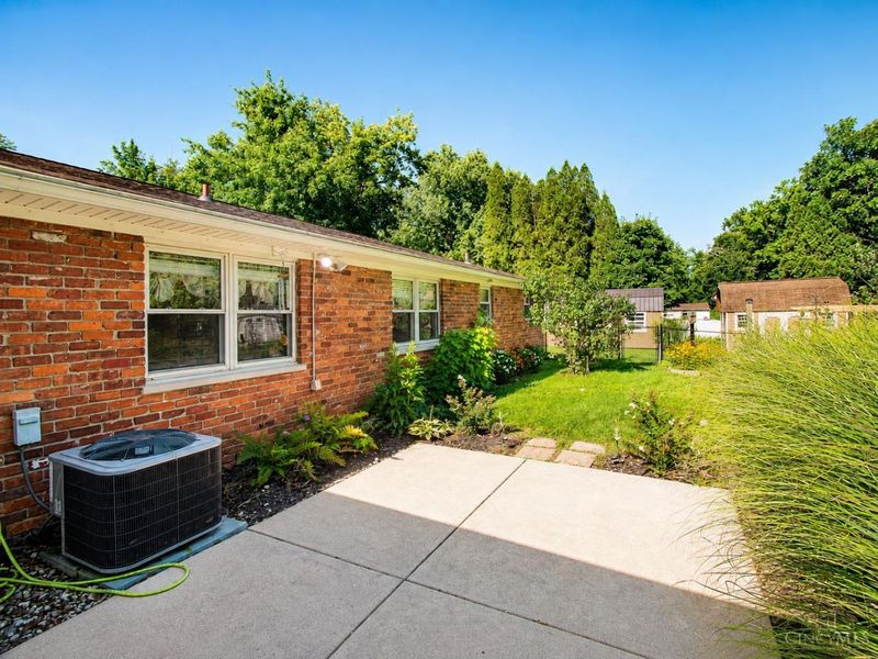 1228 Ronlee Drive, Miami Township, OH 45150 Photo 28