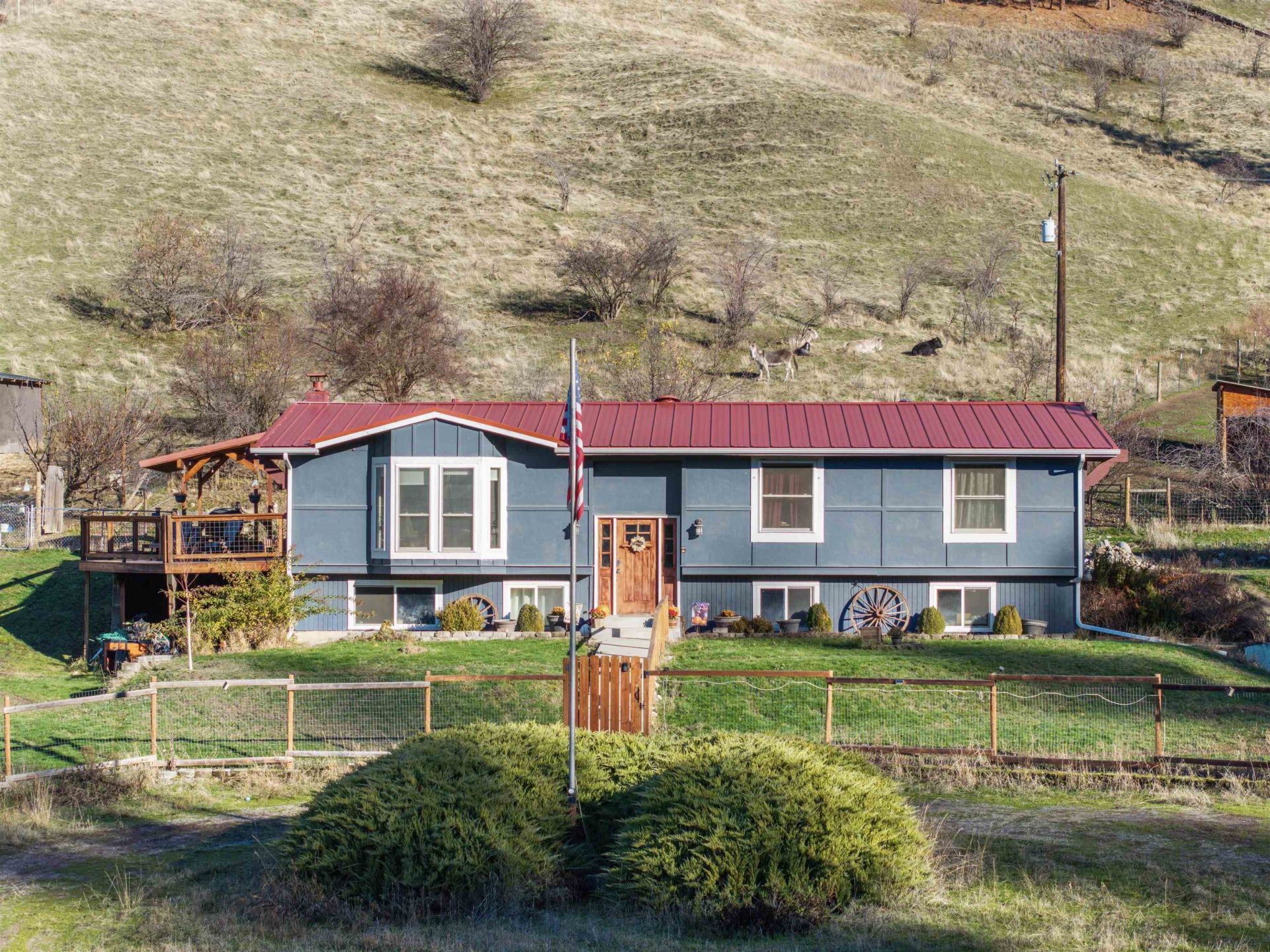 3613 Martin Rd primary photo