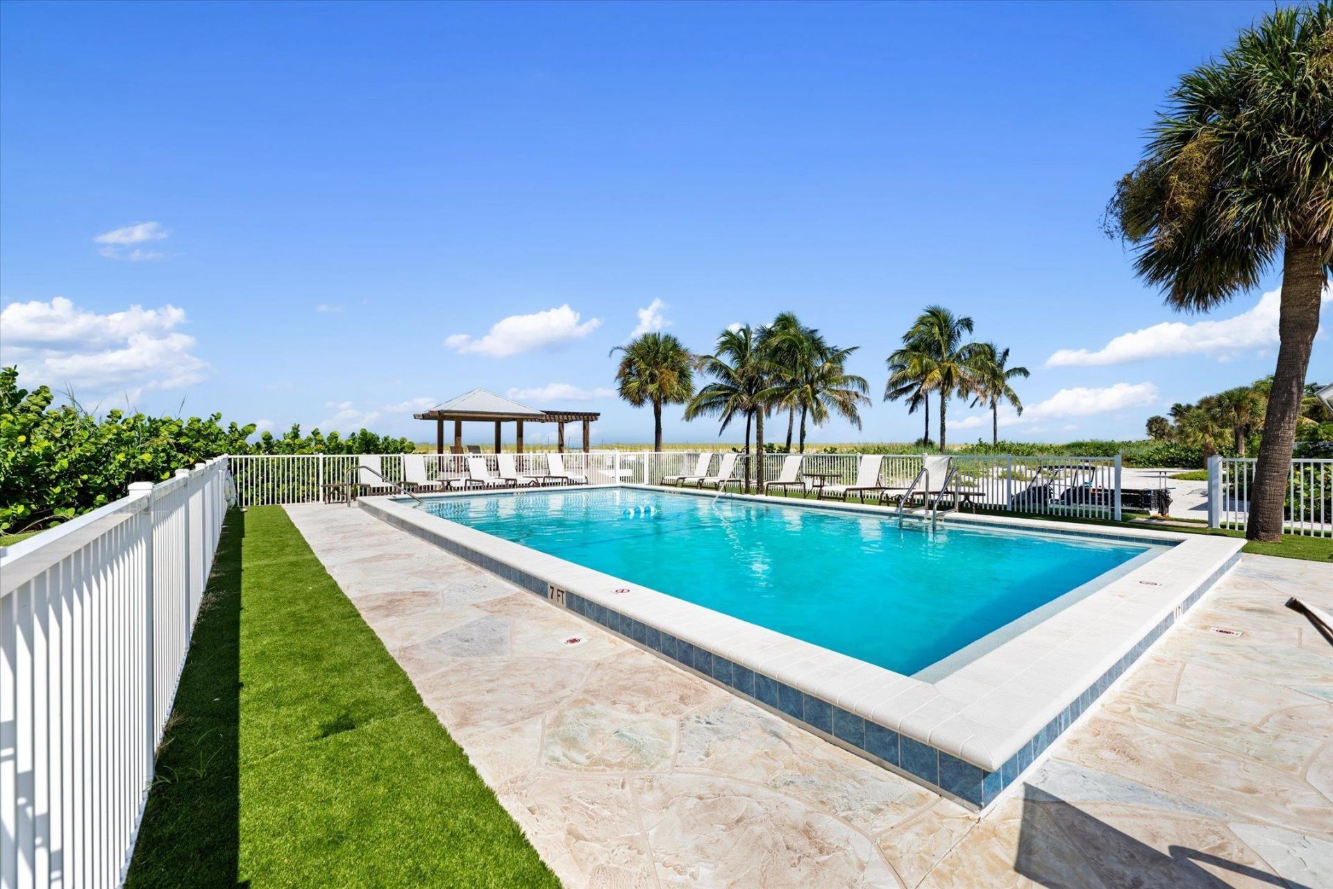 3 Beach Homes, Unit 3, Captiva, FL 33924 Photo