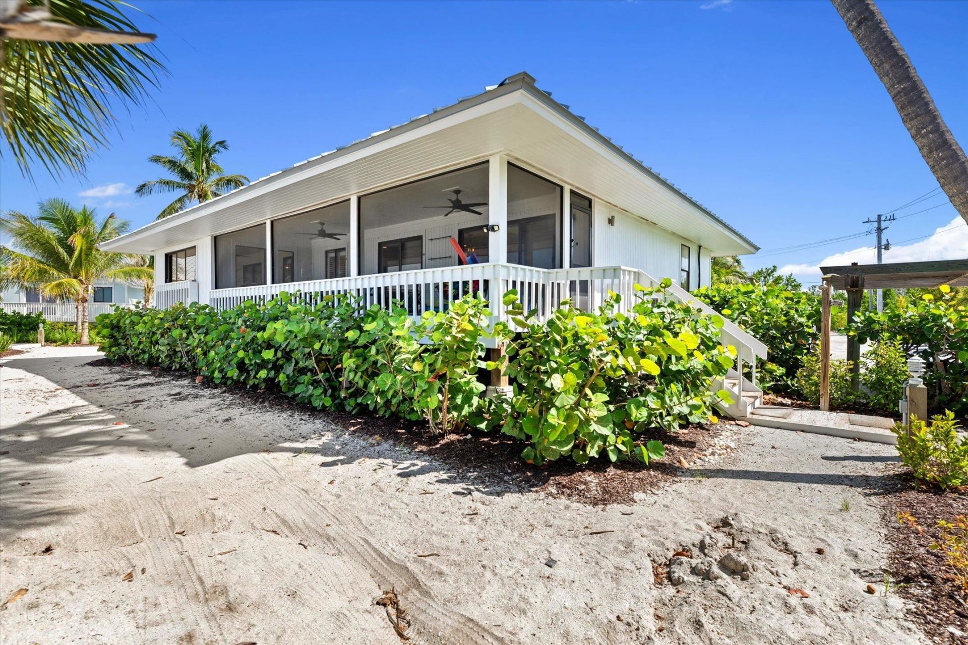 3 Beach Homes, Unit 3, Captiva, FL 33924 Photo