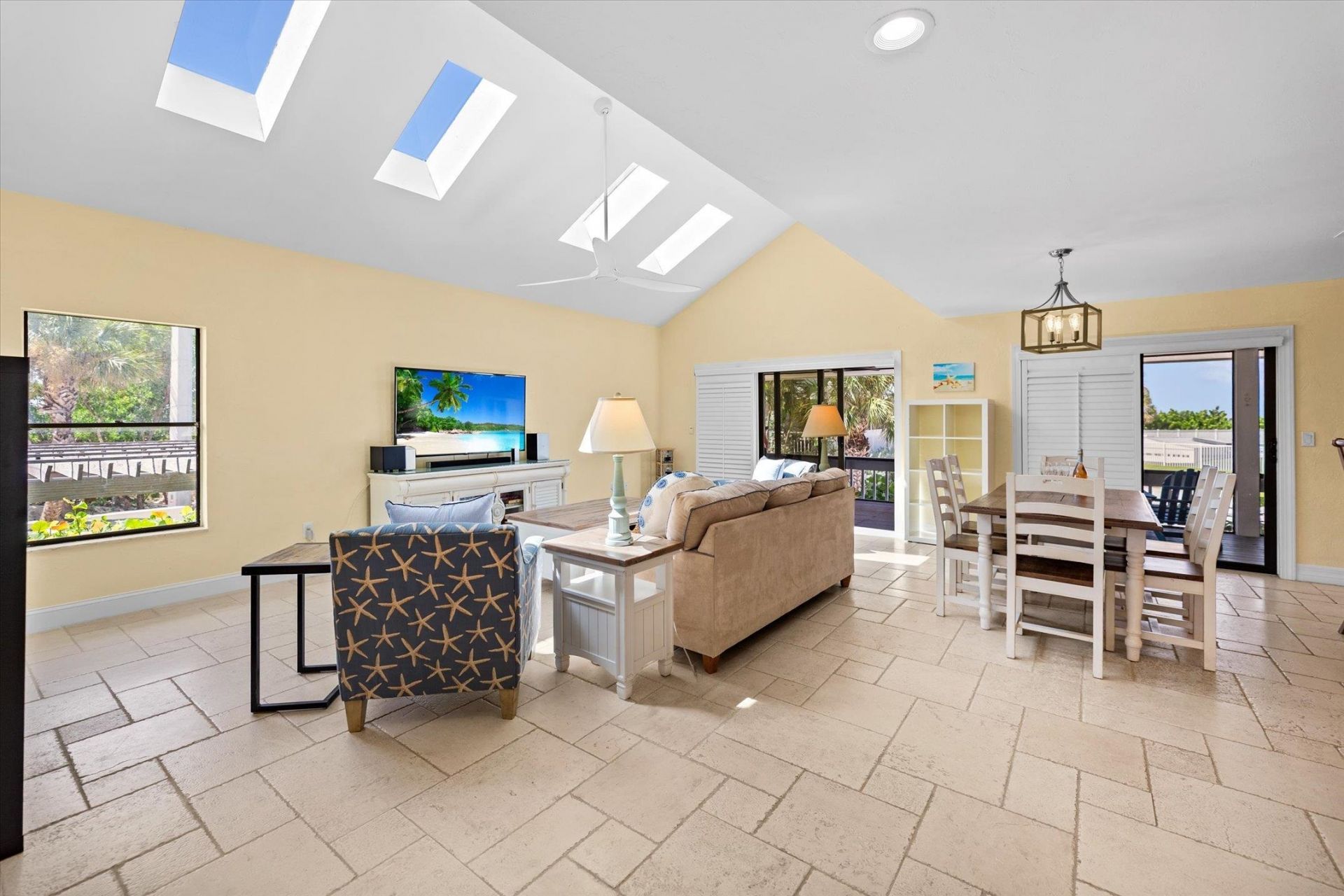 3 Beach Homes, Unit 3, Captiva, FL 33924 Photo