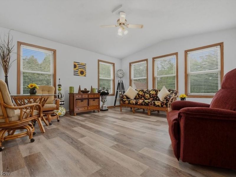 1107 Mill Branch Road, Belpre, OH 45714 Photo 12
