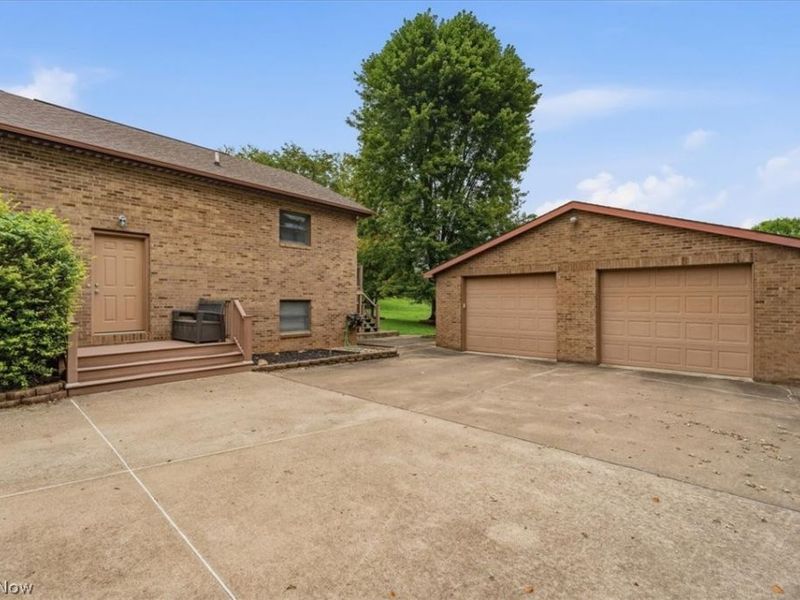 1107 Mill Branch Road, Belpre, OH 45714 Photo 5