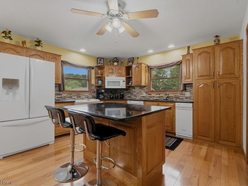 1107 Mill Branch Road, Belpre, OH 45714 Photo 7