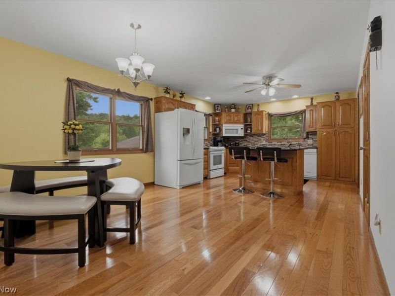 1107 Mill Branch Road, Belpre, OH 45714 Photo 8