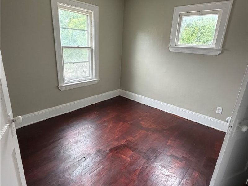 9703 Park Heights Avenue, Garfield Heights, OH 44125 Photo 10