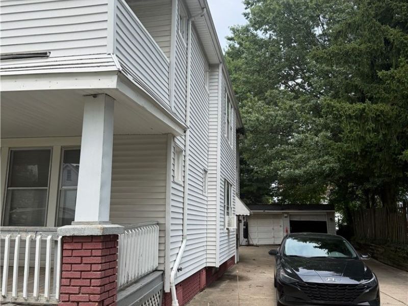 9703 Park Heights Avenue, Garfield Heights, OH 44125 Photo 14