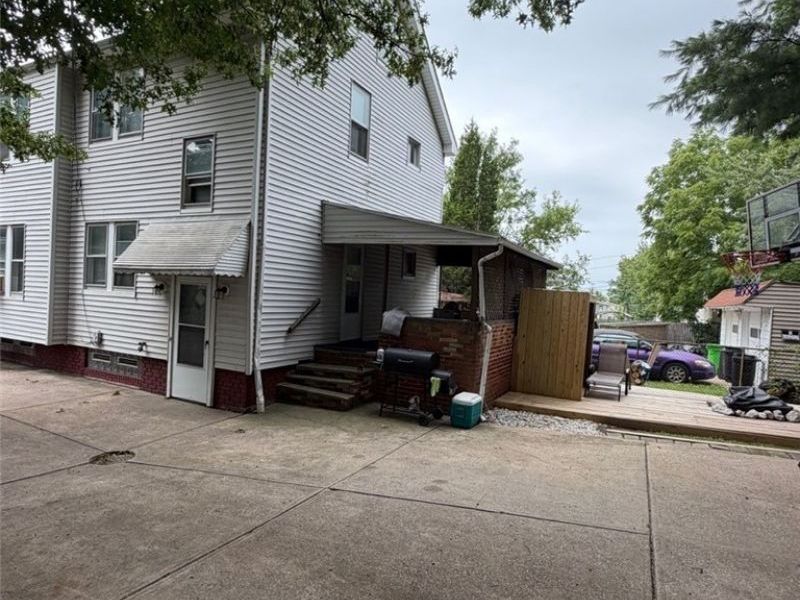 9703 Park Heights Avenue, Garfield Heights, OH 44125 Photo 16