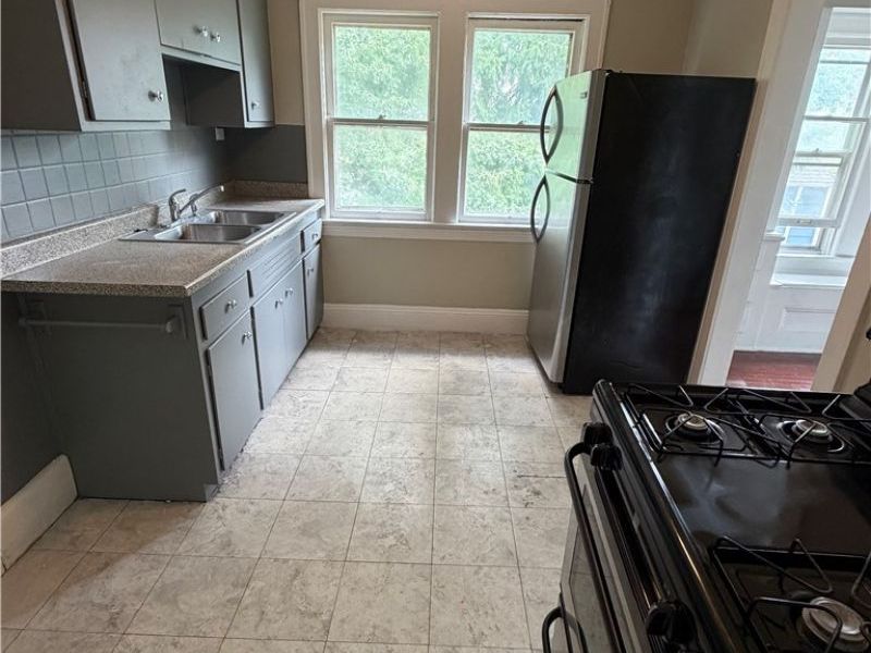 9703 Park Heights Avenue, Garfield Heights, OH 44125 Photo 7