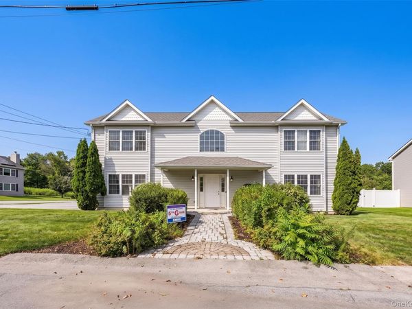 1 Sanford Avenue , Chester, NY 10918
