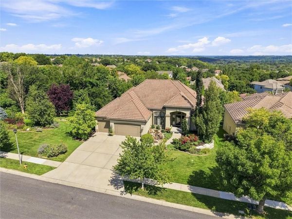 20230 W 90th Terrace, Lenexa, KS 66220