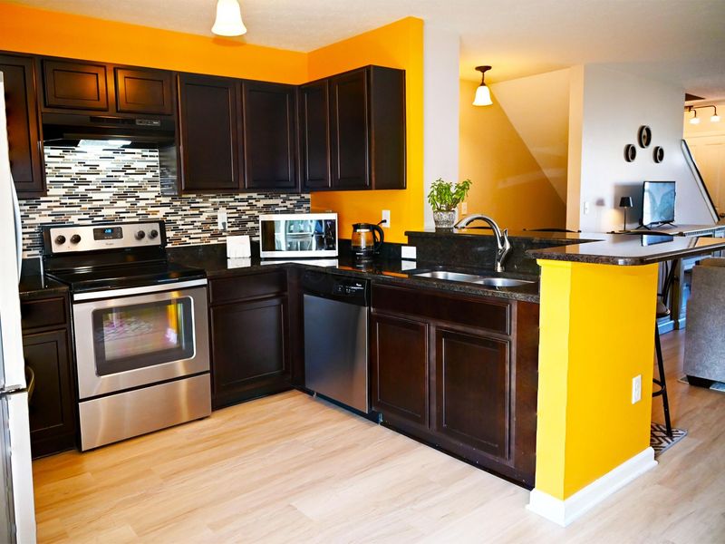 8289 Bruntsfield Road , Columbus, OH 43235 Photo 8