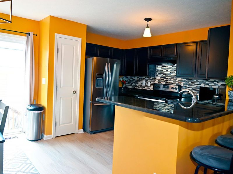 8289 Bruntsfield Road , Columbus, OH 43235 Photo 9