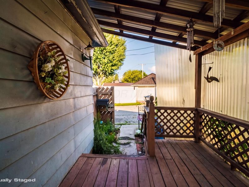 173 Plymouth Street, Bucyrus, OH 44820 Photo 4
