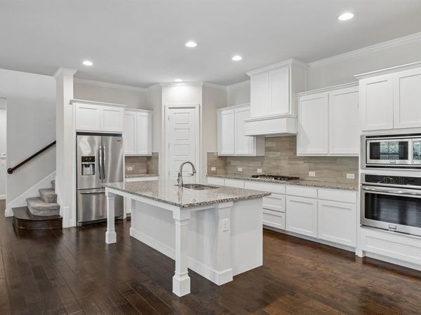 4016 Red Lynx Lane, Arlington, TX 76005