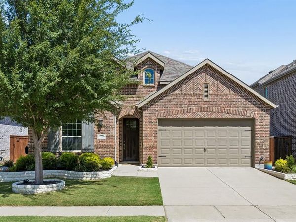 1425 Appaloosa Drive, Aubrey, TX 76227