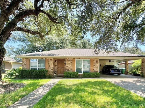 1402 MARTENS Drive , Hammond, LA 70401
