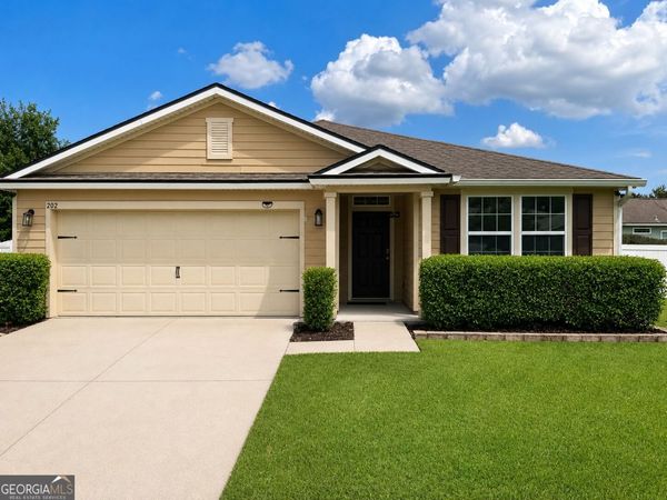 202 Cedar Breeze Drive, Kingsland, GA 31548
