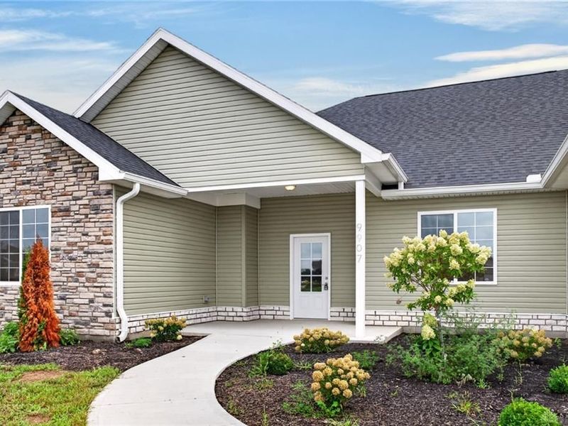 9907 Barnum Road, Piqua, OH 45356 Photo 2