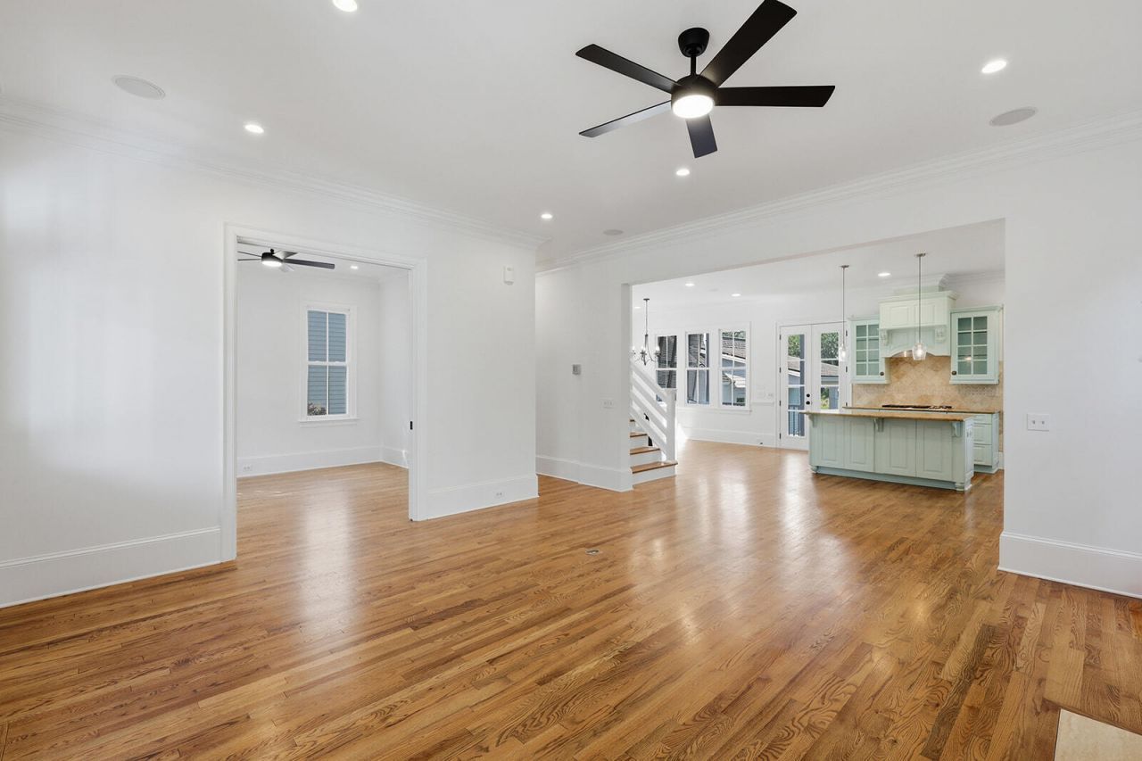 110 Great Heron Way Photo 10
