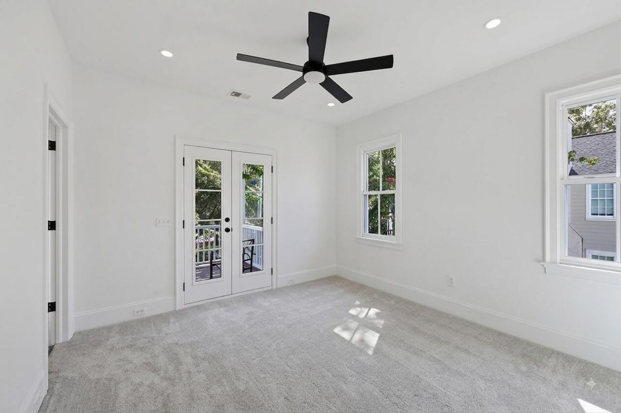 110 Great Heron Way Photo 22
