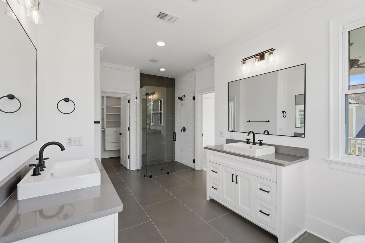 110 Great Heron Way Photo 35