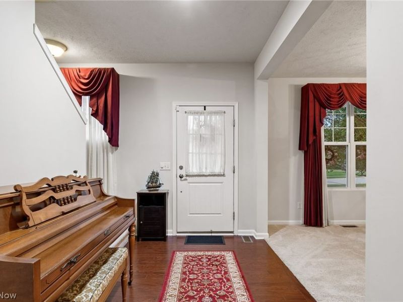 4435 Bentley Drive, Copley, OH 44321 Photo 6