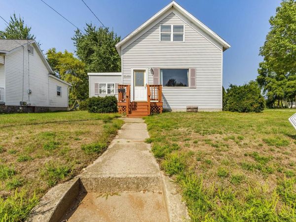 1141 STATE STREET, Marinette, WI 54143