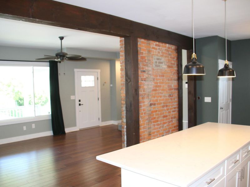 723 Siebert Street , Columbus, OH 43206 Photo 8