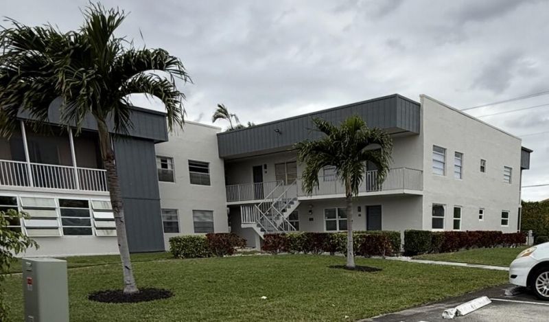 215 E Normandy E, Unit 215, Delray Beach, FL 33484 Photo