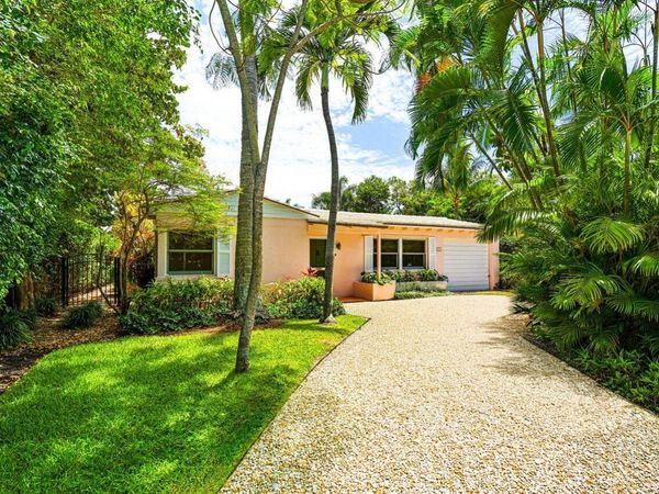 210 Debra Lane, Palm Beach, FL 33480