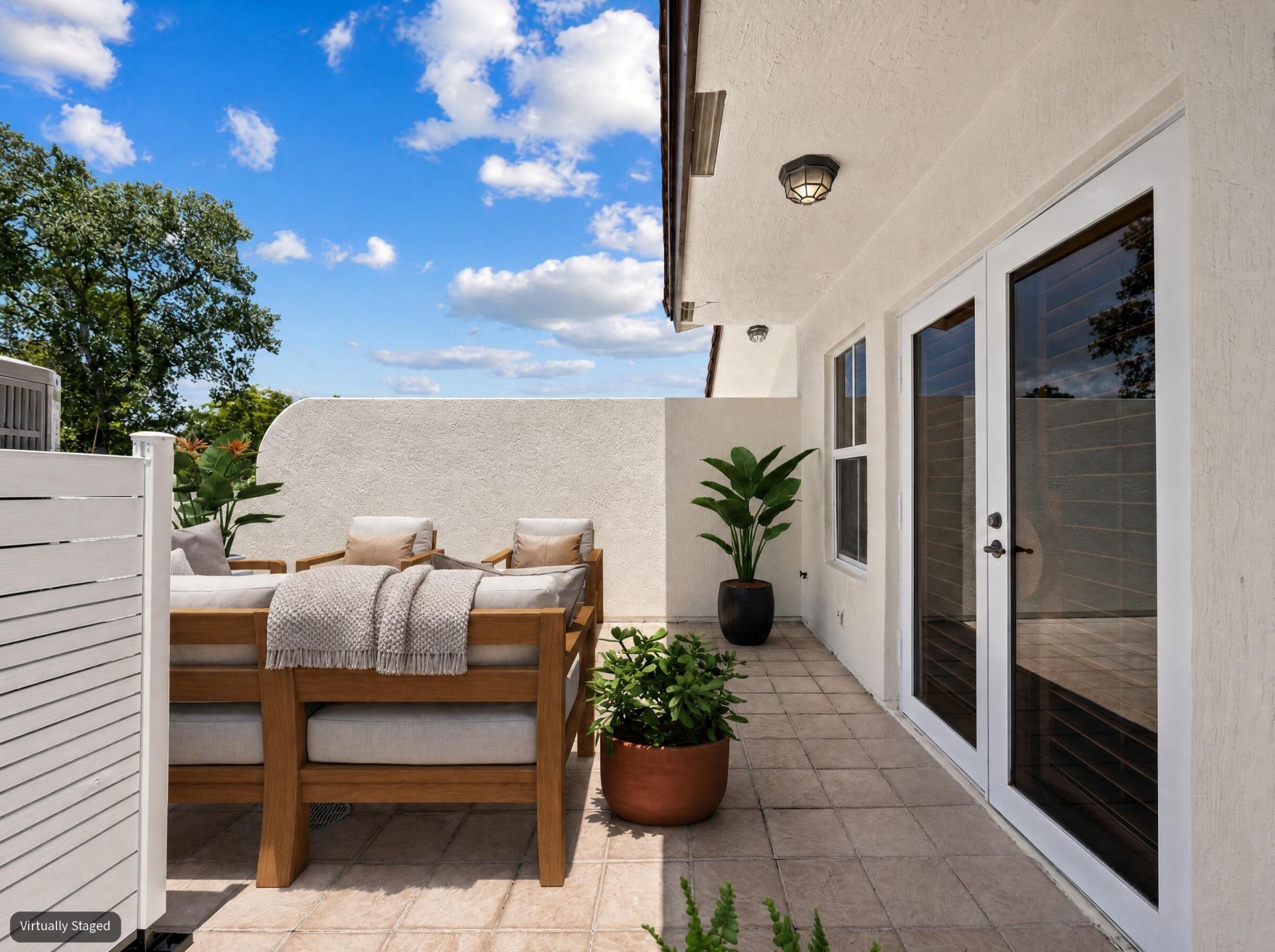 1423 NE 26th Avenue, Unit 1423, Fort Lauderdale, FL 33304 Photo