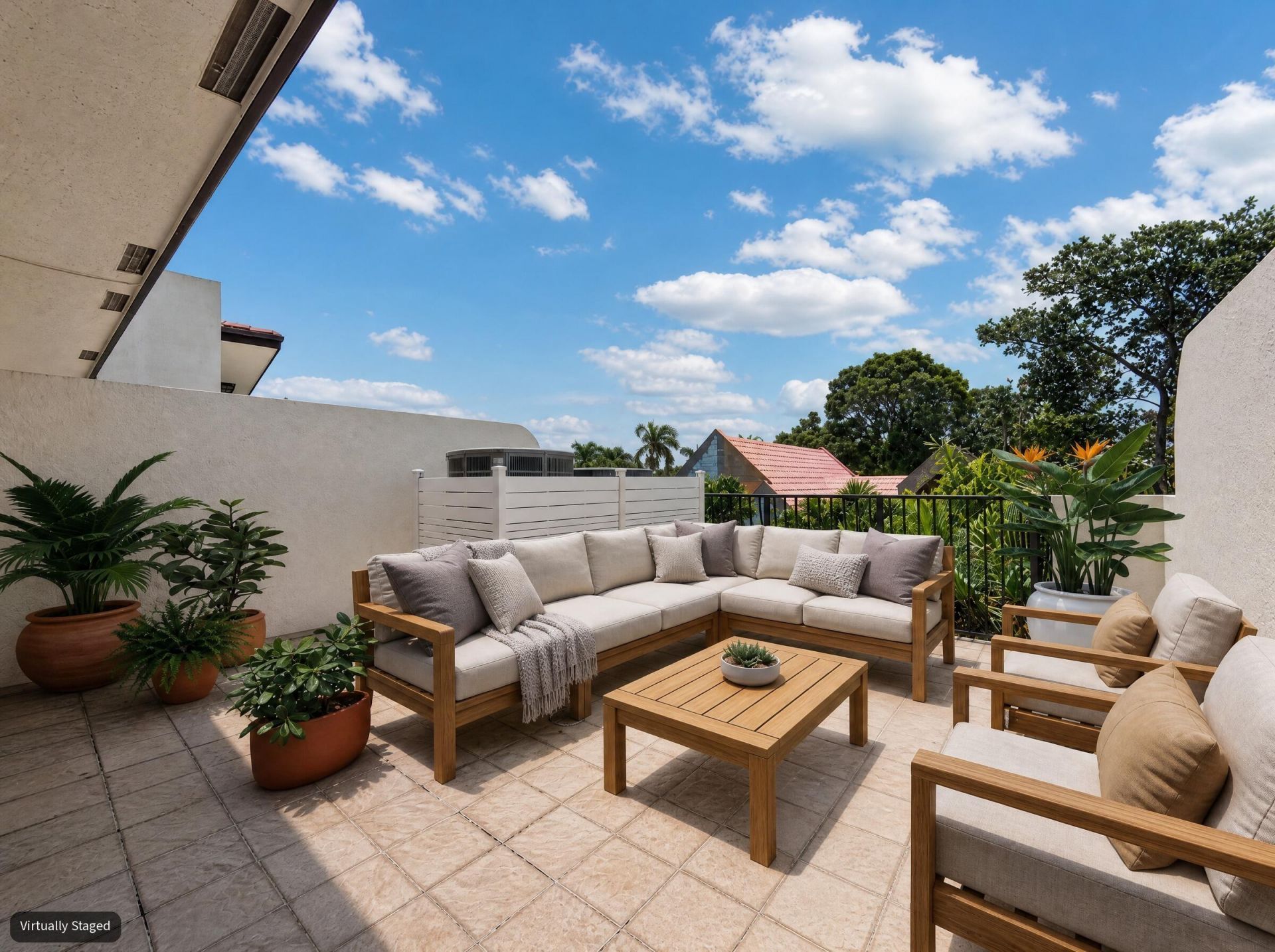 1423 NE 26th Avenue, Unit 1423, Fort Lauderdale, FL 33304 Photo