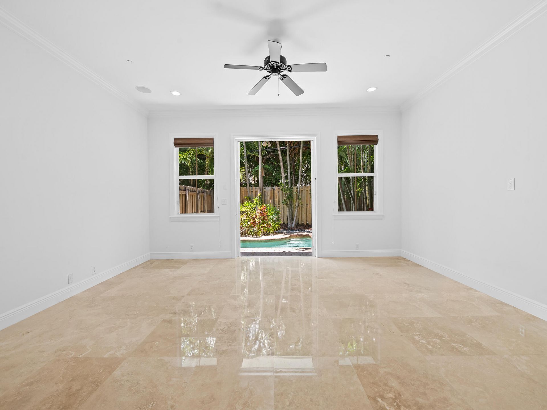 1423 NE 26th Avenue, Unit 1423, Fort Lauderdale, FL 33304 Photo