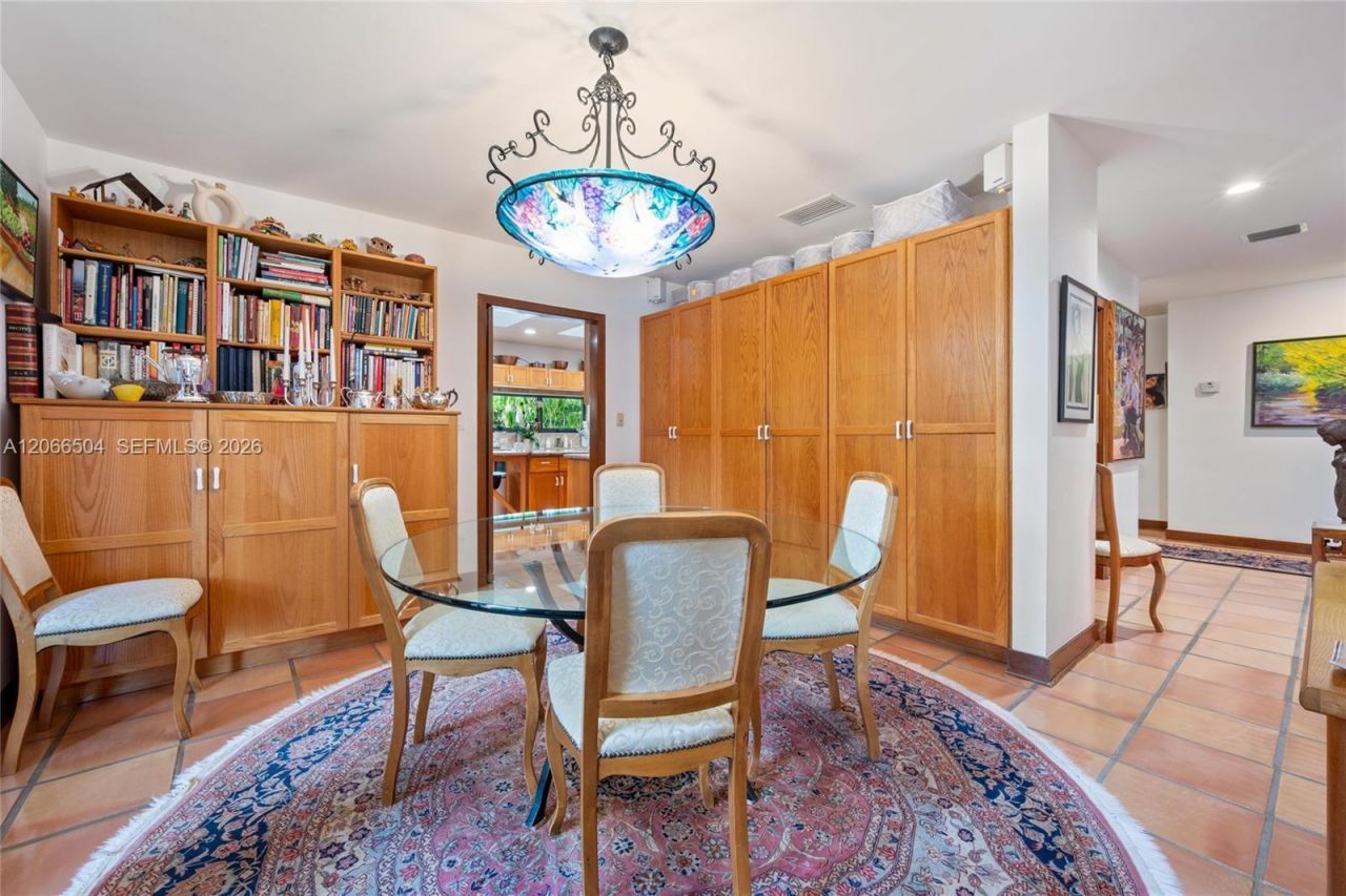 9490 Old Cutler Ln , Coral Gables, FL 33156 Photo
