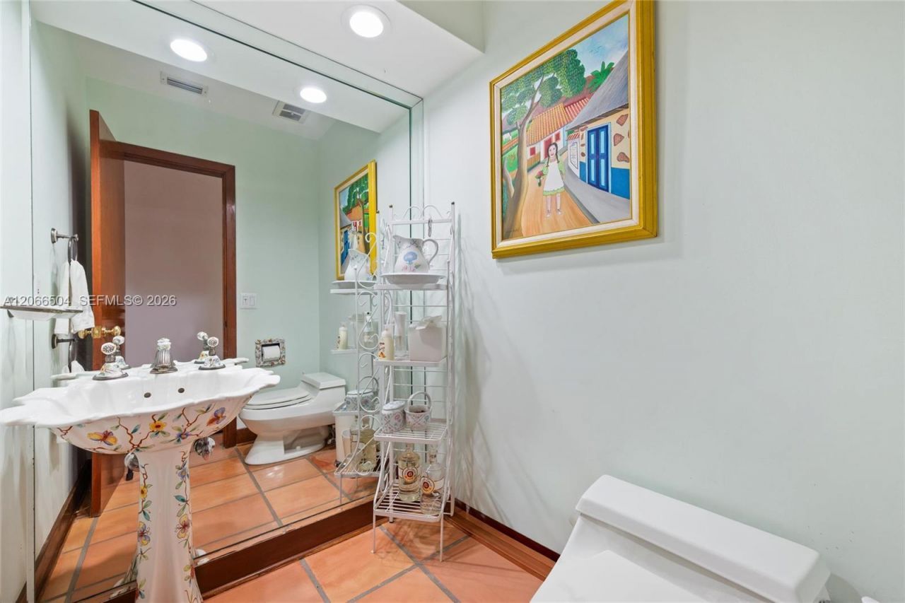 9490 Old Cutler Ln , Coral Gables, FL 33156 Photo