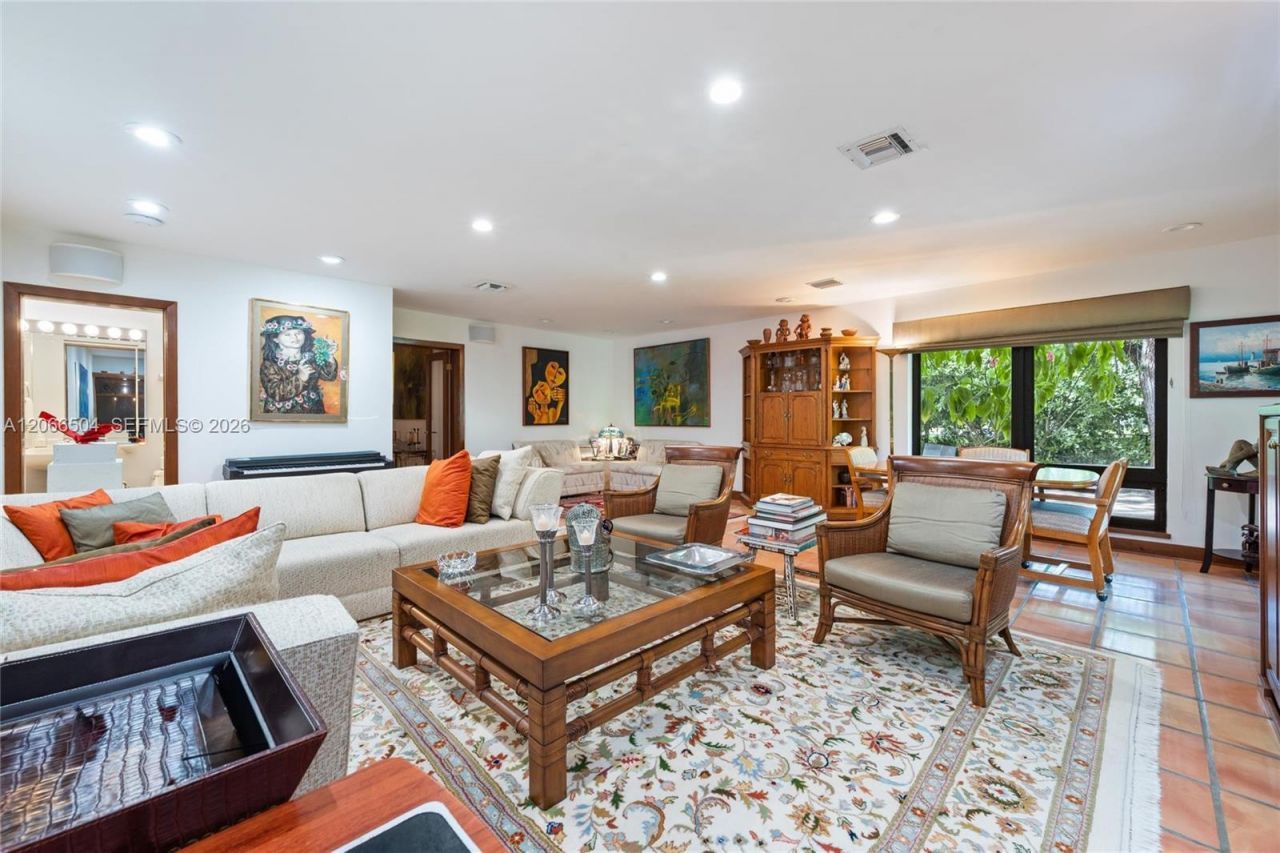 9490 Old Cutler Ln , Coral Gables, FL 33156 Photo