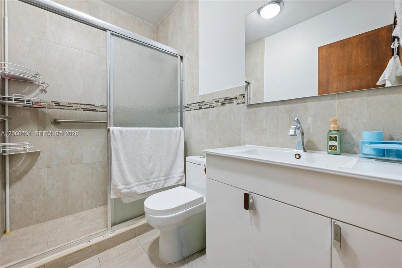 9490 Old Cutler Ln , Coral Gables, FL 33156 Photo