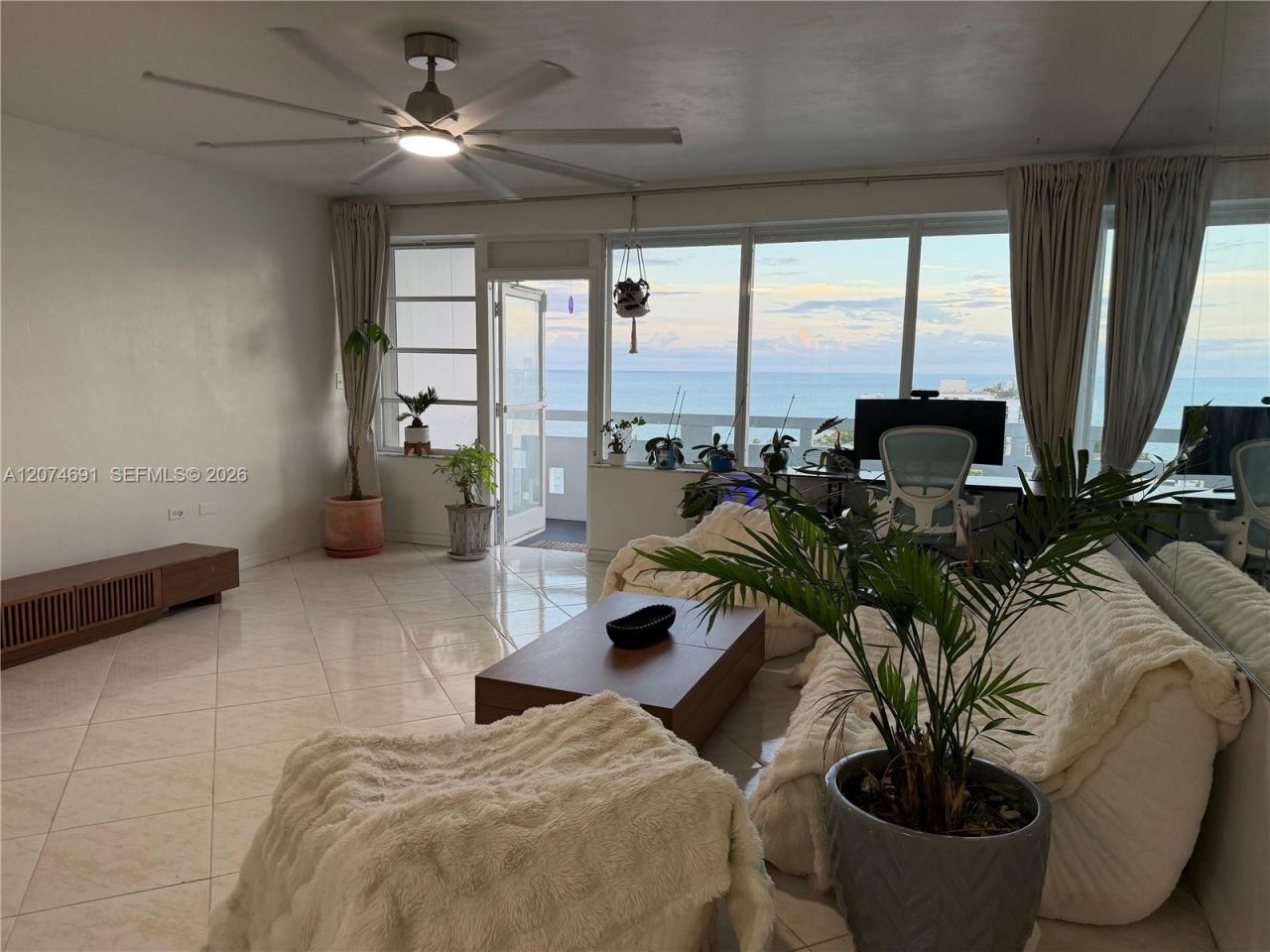 3111 N Ocean Dr, Unit 1611, Hollywood, FL 33019 Photo