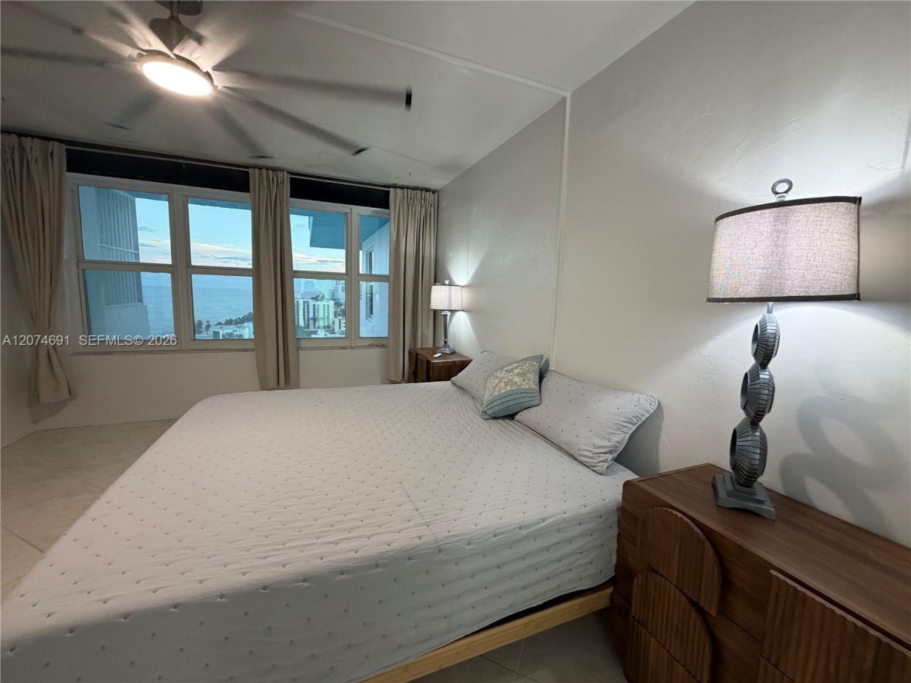 3111 N Ocean Dr, Unit 1611, Hollywood, FL 33019 Photo