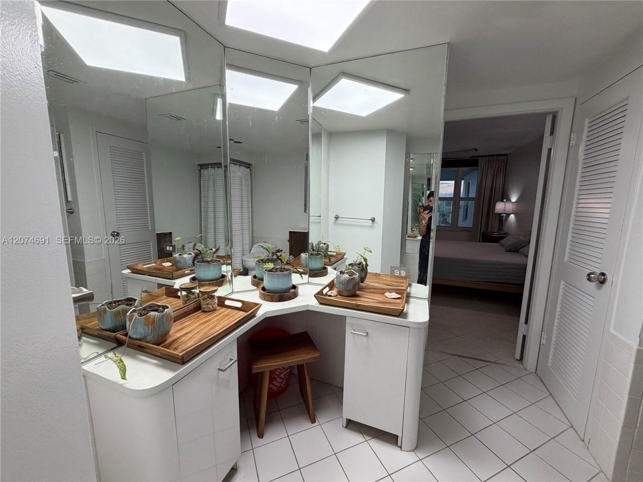 3111 N Ocean Dr, Unit 1611, Hollywood, FL 33019 Photo