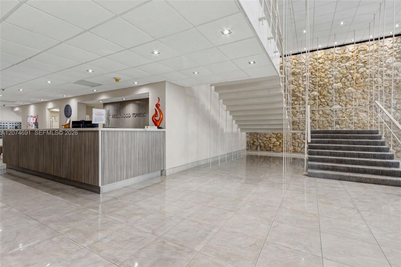 3111 N Ocean Dr , Unit 1611, Hollywood, FL 33019 Photo