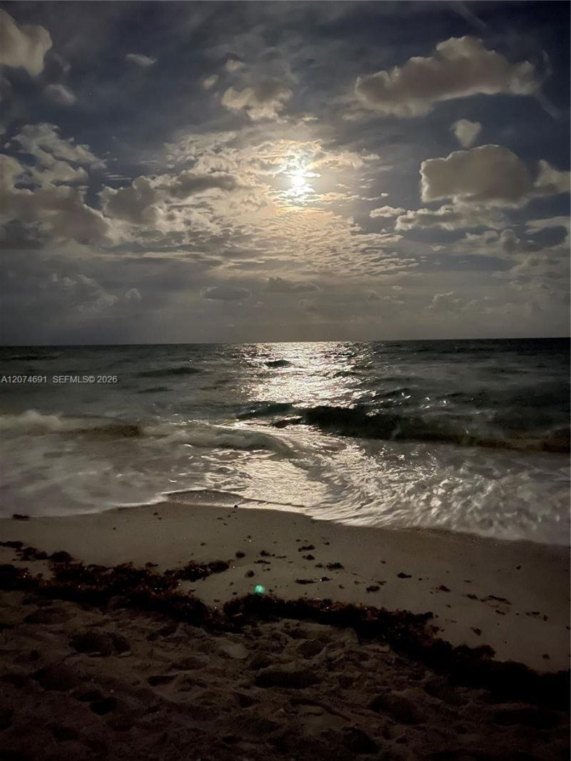 3111 N Ocean Dr , Unit 1611, Hollywood, FL 33019 Photo