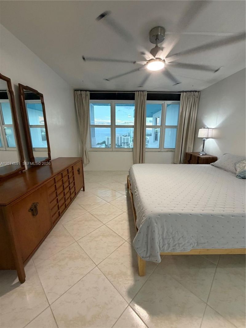 3111 N Ocean Dr, Unit 1611, Hollywood, FL 33019 Photo