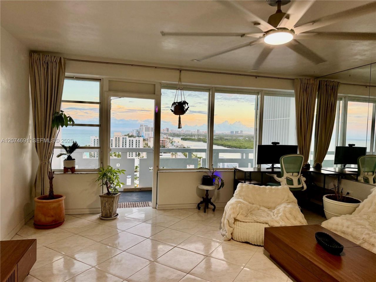 3111 N Ocean Dr, Unit 1611, Hollywood, FL 33019 Photo